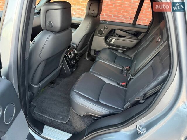 Сірий Ленд Ровер Рендж Ровер, об'ємом двигуна 3 л та пробігом 91 тис. км за 69900 $, фото 50 на Automoto.ua