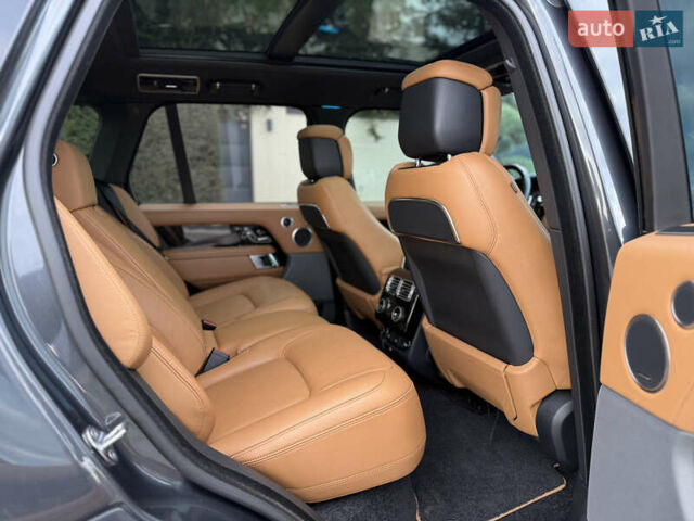 Сірий Ленд Ровер Рендж Ровер, об'ємом двигуна 3 л та пробігом 121 тис. км за 89900 $, фото 58 на Automoto.ua