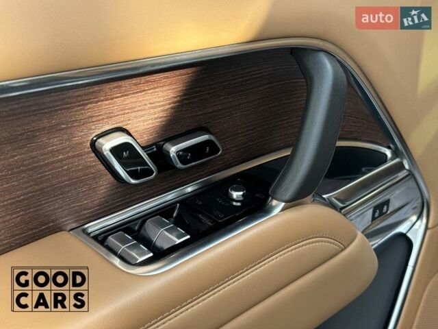 Сірий Ленд Ровер Рендж Ровер, об'ємом двигуна 3 л та пробігом 83 тис. км за 143000 $, фото 20 на Automoto.ua