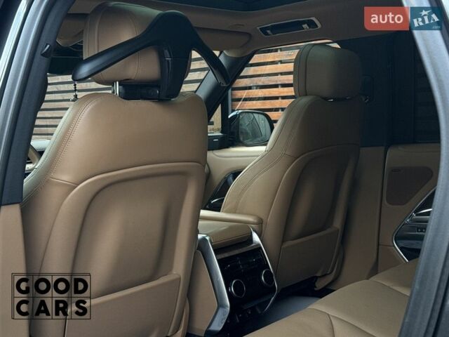 Сірий Ленд Ровер Рендж Ровер, об'ємом двигуна 3 л та пробігом 83 тис. км за 143000 $, фото 32 на Automoto.ua