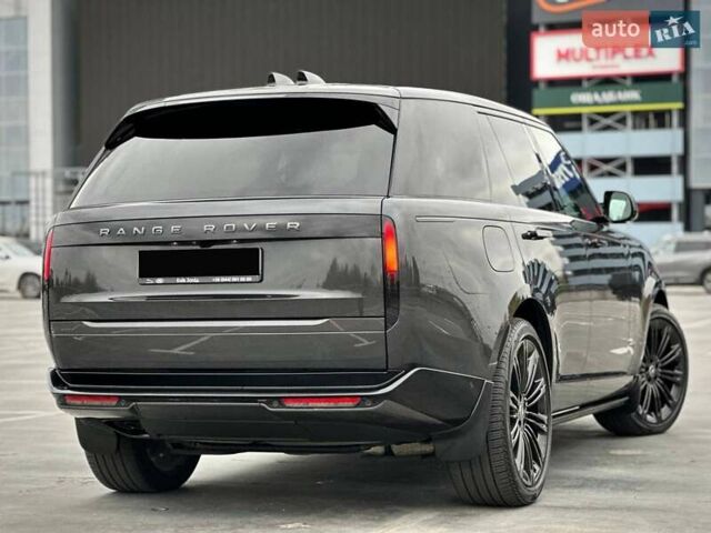 Ленд Ровер Рендж Ровер 2023 в Киеве на Automoto.ua Серый Ленд Ровер Рендж Ровер, объемом двигателя 3 л и пробегом 40 тыс. км за 179900 $, фото 30 на Automoto.ua