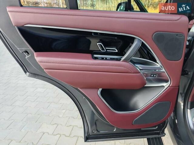 Сірий Ленд Ровер Рендж Ровер, об'ємом двигуна 3 л та пробігом 67 тис. км за 159000 $, фото 36 на Automoto.ua