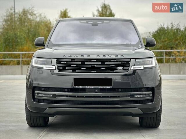 Ленд Ровер Рендж Ровер 2023 в Киеве на Automoto.ua Серый Ленд Ровер Рендж Ровер, объемом двигателя 3 л и пробегом 40 тыс. км за 179900 $, фото 5 на Automoto.ua
