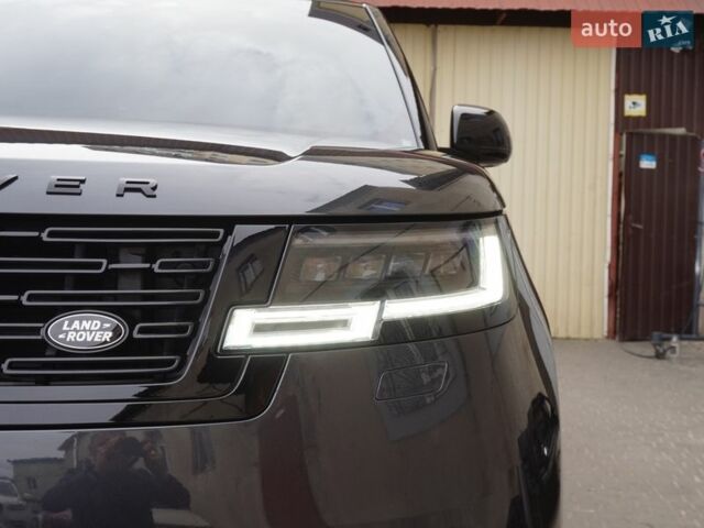 Серый Ленд Ровер Рендж Ровер, объемом двигателя 4.39 л и пробегом 27 тыс. км за 179900 $, фото 12 на Automoto.ua