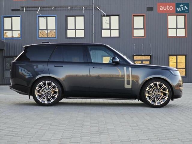 Сірий Ленд Ровер Рендж Ровер, об'ємом двигуна 3 л та пробігом 67 тис. км за 159000 $, фото 4 на Automoto.ua