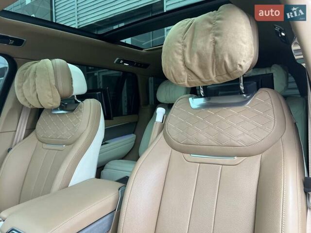 Серый Ленд Ровер Рендж Ровер, объемом двигателя 4.39 л и пробегом 32 тыс. км за 289000 $, фото 21 на Automoto.ua