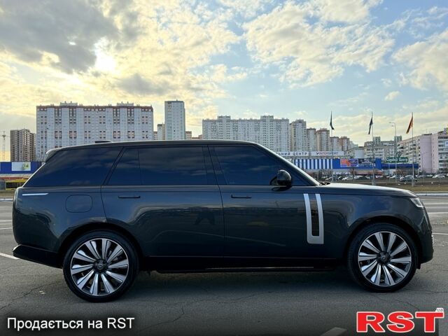 Сірий Ленд Ровер Рендж Ровер, об'ємом двигуна 4.4 л та пробігом 35 тис. км за 239999 $, фото 7 на Automoto.ua