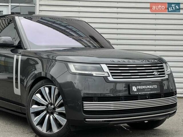 Серый Ленд Ровер Рендж Ровер, объемом двигателя 4.39 л и пробегом 32 тыс. км за 289000 $, фото 3 на Automoto.ua