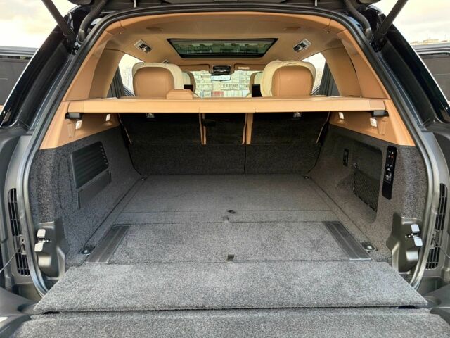 Сірий Ленд Ровер Рендж Ровер, об'ємом двигуна 4.4 л та пробігом 35 тис. км за 239999 $, фото 22 на Automoto.ua