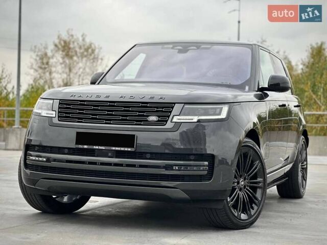 Ленд Ровер Рендж Ровер 2023 в Киеве на Automoto.ua Серый Ленд Ровер Рендж Ровер, объемом двигателя 3 л и пробегом 40 тыс. км за 179900 $, фото 23 на Automoto.ua