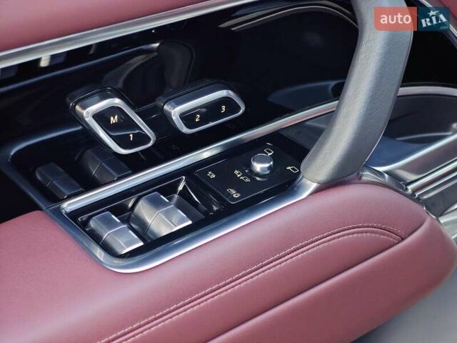 Сірий Ленд Ровер Рендж Ровер, об'ємом двигуна 3 л та пробігом 67 тис. км за 159000 $, фото 23 на Automoto.ua