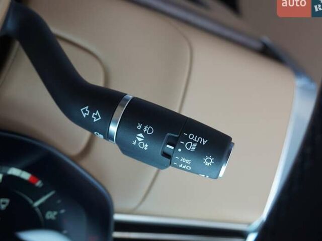 Серый Ленд Ровер Рендж Ровер, объемом двигателя 4.39 л и пробегом 27 тыс. км за 179900 $, фото 51 на Automoto.ua