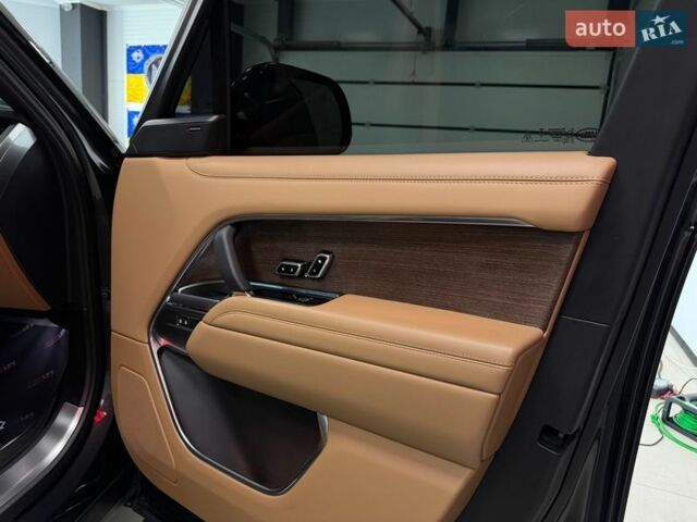 Серый Ленд Ровер Рендж Ровер, объемом двигателя 4.39 л и пробегом 27 тыс. км за 179500 $, фото 64 на Automoto.ua