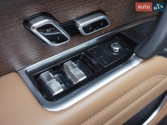 Серый Ленд Ровер Рендж Ровер, объемом двигателя 4.39 л и пробегом 27 тыс. км за 179900 $, фото 20 на Automoto.ua