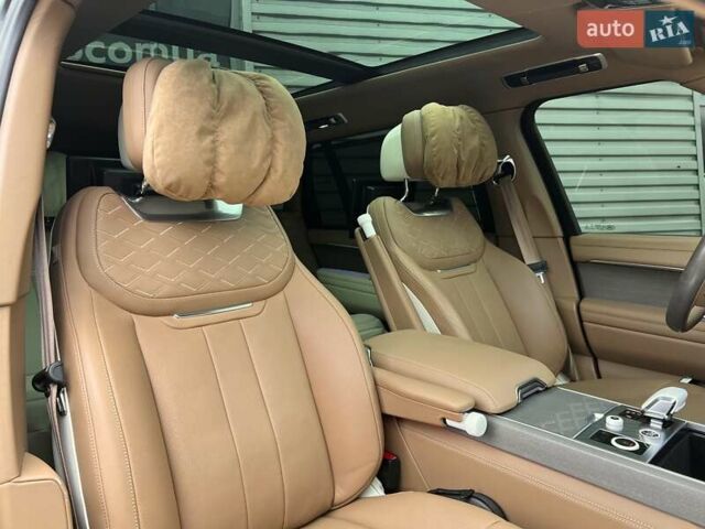 Серый Ленд Ровер Рендж Ровер, объемом двигателя 4.39 л и пробегом 32 тыс. км за 289000 $, фото 37 на Automoto.ua