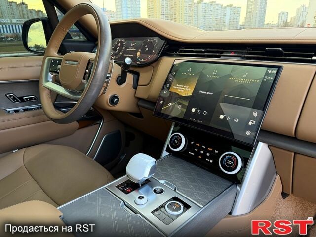 Сірий Ленд Ровер Рендж Ровер, об'ємом двигуна 4.4 л та пробігом 35 тис. км за 239999 $, фото 8 на Automoto.ua