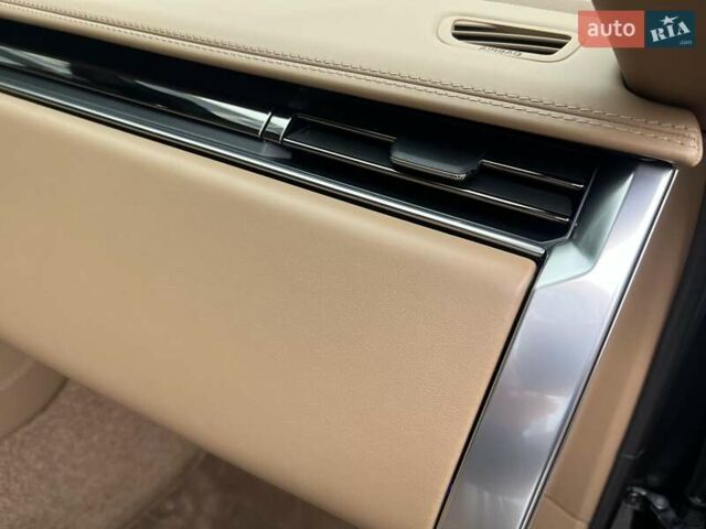 Серый Ленд Ровер Рендж Ровер, объемом двигателя 4.39 л и пробегом 32 тыс. км за 289000 $, фото 39 на Automoto.ua