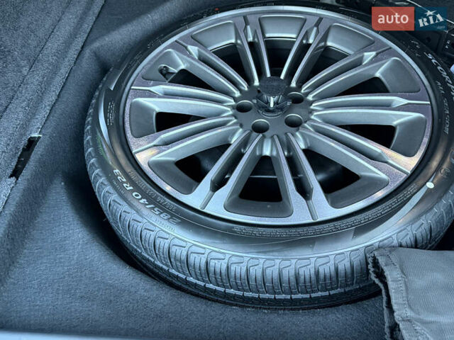 Сірий Ленд Ровер Рендж Ровер, об'ємом двигуна 3 л та пробігом 68 тис. км за 149950 $, фото 97 на Automoto.ua