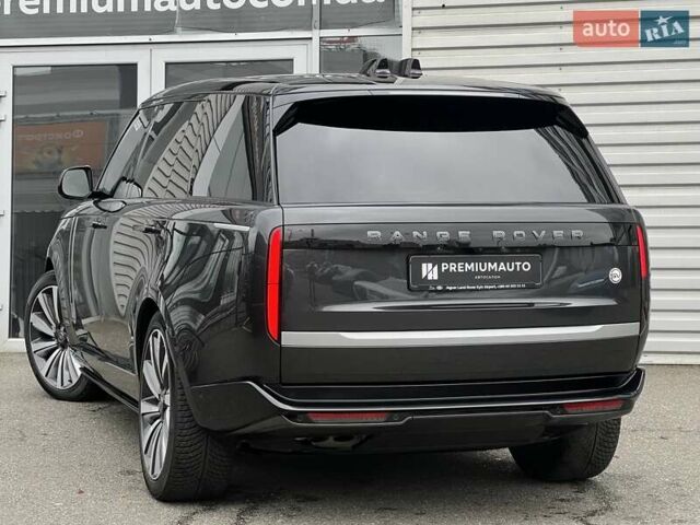 Серый Ленд Ровер Рендж Ровер, объемом двигателя 4.39 л и пробегом 32 тыс. км за 273000 $, фото 8 на Automoto.ua