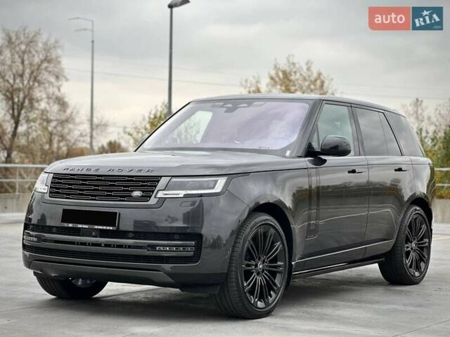 Ленд Ровер Рендж Ровер 2023 в Киеве на Automoto.ua Серый Ленд Ровер Рендж Ровер, объемом двигателя 3 л и пробегом 40 тыс. км за 179900 $, фото 1 на Automoto.ua