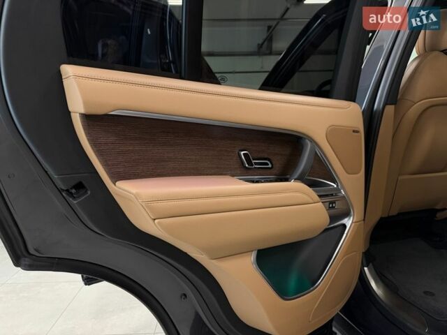 Серый Ленд Ровер Рендж Ровер, объемом двигателя 4.39 л и пробегом 27 тыс. км за 179500 $, фото 53 на Automoto.ua