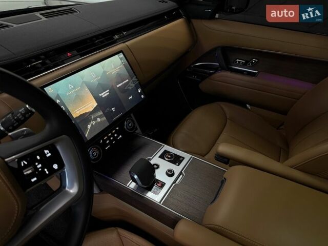 Серый Ленд Ровер Рендж Ровер, объемом двигателя 4.39 л и пробегом 27 тыс. км за 179500 $, фото 35 на Automoto.ua