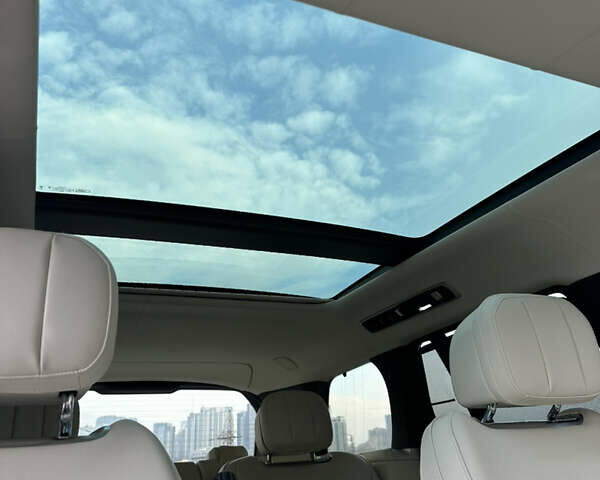 Сірий Ленд Ровер Рендж Ровер, об'ємом двигуна 4.39 л та пробігом 65 тис. км за 179999 $, фото 22 на Automoto.ua