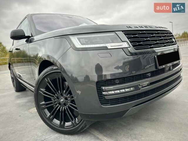 Ленд Ровер Рендж Ровер 2023 в Киеве на Automoto.ua Серый Ленд Ровер Рендж Ровер, объемом двигателя 3 л и пробегом 40 тыс. км за 179900 $, фото 33 на Automoto.ua