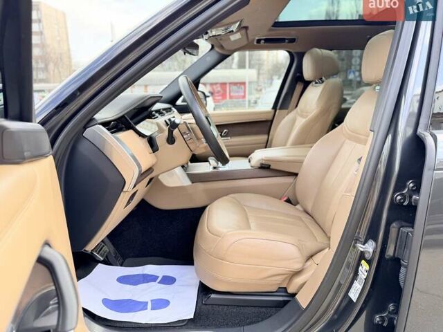 Серый Ленд Ровер Рендж Ровер, объемом двигателя 3 л и пробегом 63 тыс. км за 162500 $, фото 24 на Automoto.ua