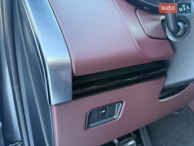 Сірий Ленд Ровер Рендж Ровер, об'ємом двигуна 3 л та пробігом 68 тис. км за 149950 $, фото 34 на Automoto.ua