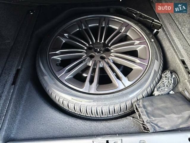 Сірий Ленд Ровер Рендж Ровер, об'ємом двигуна 3 л та пробігом 67 тис. км за 159000 $, фото 56 на Automoto.ua