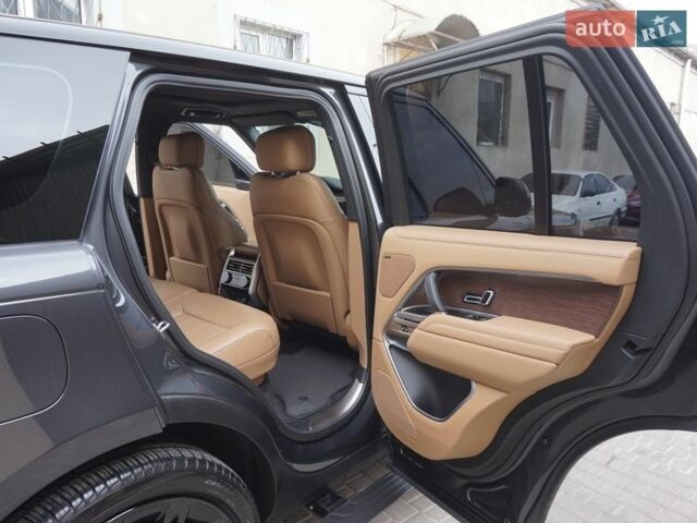 Серый Ленд Ровер Рендж Ровер, объемом двигателя 4.39 л и пробегом 27 тыс. км за 179900 $, фото 29 на Automoto.ua