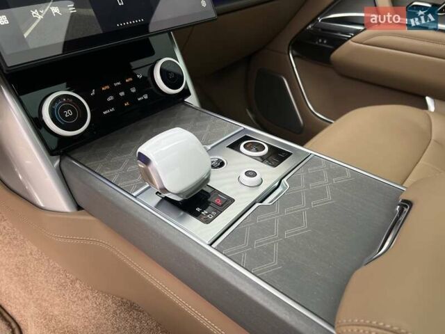 Серый Ленд Ровер Рендж Ровер, объемом двигателя 4.39 л и пробегом 32 тыс. км за 289000 $, фото 18 на Automoto.ua