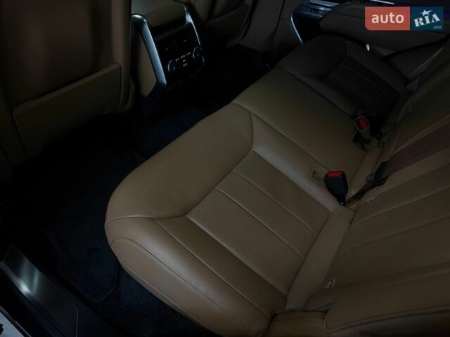 Серый Ленд Ровер Рендж Ровер, объемом двигателя 4.39 л и пробегом 27 тыс. км за 179500 $, фото 58 на Automoto.ua