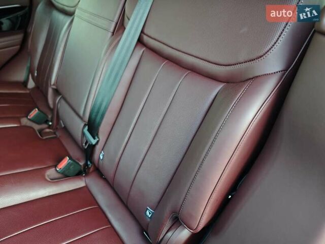 Сірий Ленд Ровер Рендж Ровер, об'ємом двигуна 3 л та пробігом 67 тис. км за 159000 $, фото 43 на Automoto.ua