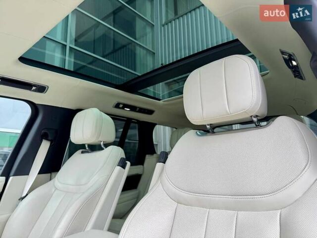 Серый Ленд Ровер Рендж Ровер, объемом двигателя 4.39 л и пробегом 64 тыс. км за 173000 $, фото 20 на Automoto.ua