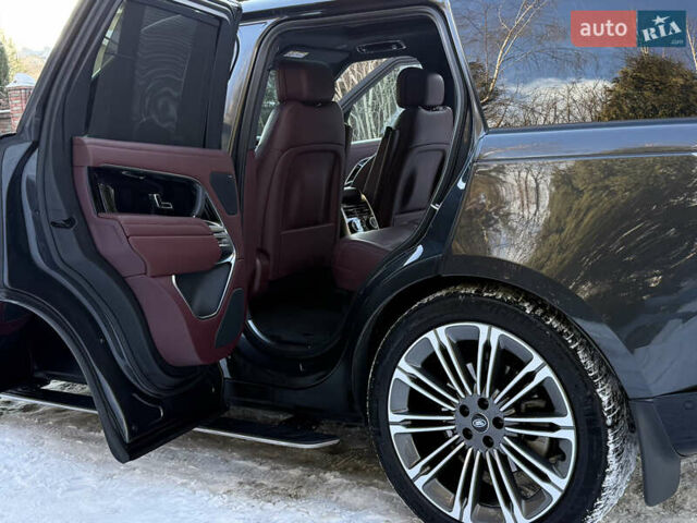 Сірий Ленд Ровер Рендж Ровер, об'ємом двигуна 3 л та пробігом 68 тис. км за 149950 $, фото 28 на Automoto.ua