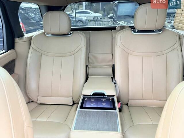 Серый Ленд Ровер Рендж Ровер, объемом двигателя 3 л и пробегом 63 тыс. км за 162500 $, фото 26 на Automoto.ua