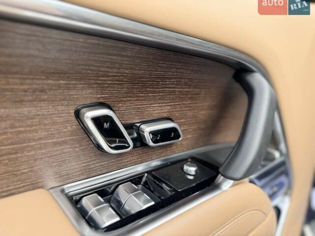 Серый Ленд Ровер Рендж Ровер, объемом двигателя 3 л и пробегом 63 тыс. км за 162500 $, фото 28 на Automoto.ua