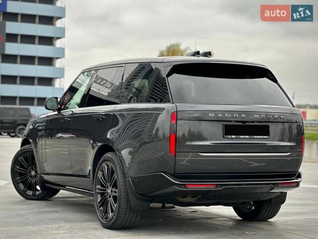 Ленд Ровер Рендж Ровер 2023 в Киеве на Automoto.ua Серый Ленд Ровер Рендж Ровер, объемом двигателя 3 л и пробегом 40 тыс. км за 179900 $, фото 39 на Automoto.ua