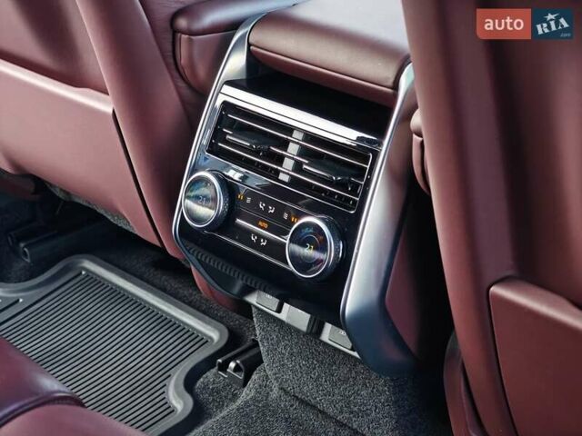 Сірий Ленд Ровер Рендж Ровер, об'ємом двигуна 3 л та пробігом 67 тис. км за 159000 $, фото 61 на Automoto.ua