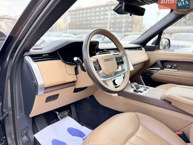 Серый Ленд Ровер Рендж Ровер, объемом двигателя 3 л и пробегом 63 тыс. км за 162500 $, фото 25 на Automoto.ua