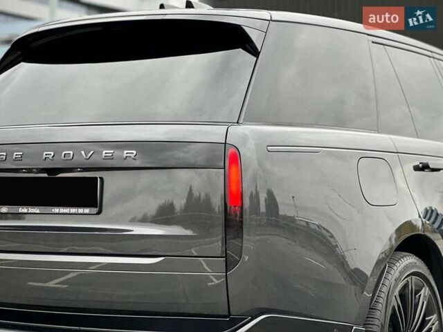 Ленд Ровер Рендж Ровер 2023 в Киеве на Automoto.ua Серый Ленд Ровер Рендж Ровер, объемом двигателя 3 л и пробегом 40 тыс. км за 179900 $, фото 20 на Automoto.ua
