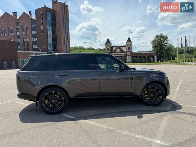 Сірий Ленд Ровер Рендж Ровер, об'ємом двигуна 4.39 л та пробігом 75 тис. км за 175000 $, фото 8 на Automoto.ua