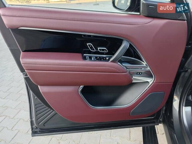 Сірий Ленд Ровер Рендж Ровер, об'ємом двигуна 3 л та пробігом 67 тис. км за 159000 $, фото 21 на Automoto.ua