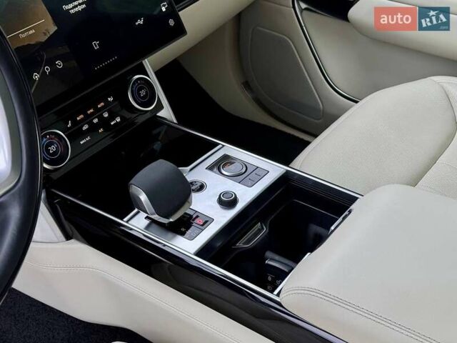 Серый Ленд Ровер Рендж Ровер, объемом двигателя 4.39 л и пробегом 64 тыс. км за 173000 $, фото 21 на Automoto.ua