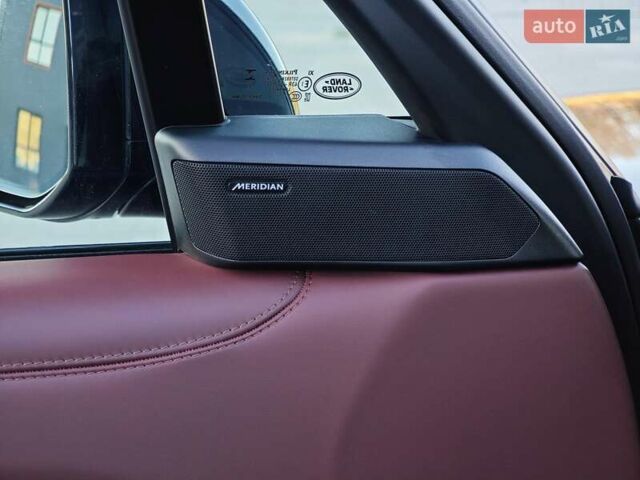 Сірий Ленд Ровер Рендж Ровер, об'ємом двигуна 3 л та пробігом 67 тис. км за 159000 $, фото 22 на Automoto.ua