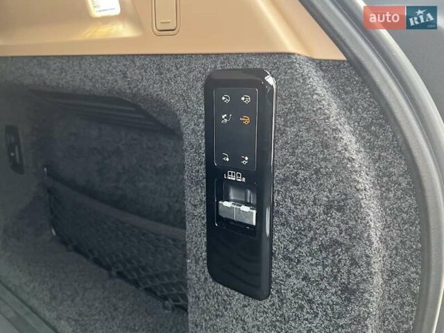 Серый Ленд Ровер Рендж Ровер, объемом двигателя 3 л и пробегом 3 тыс. км за 223790 $, фото 28 на Automoto.ua