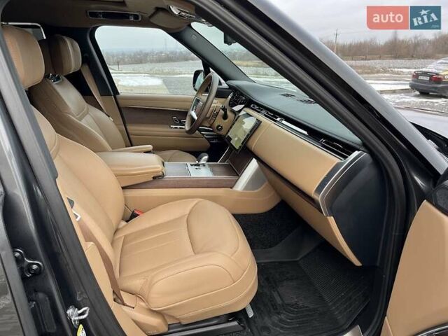 Серый Ленд Ровер Рендж Ровер, объемом двигателя 3 л и пробегом 3 тыс. км за 223790 $, фото 29 на Automoto.ua