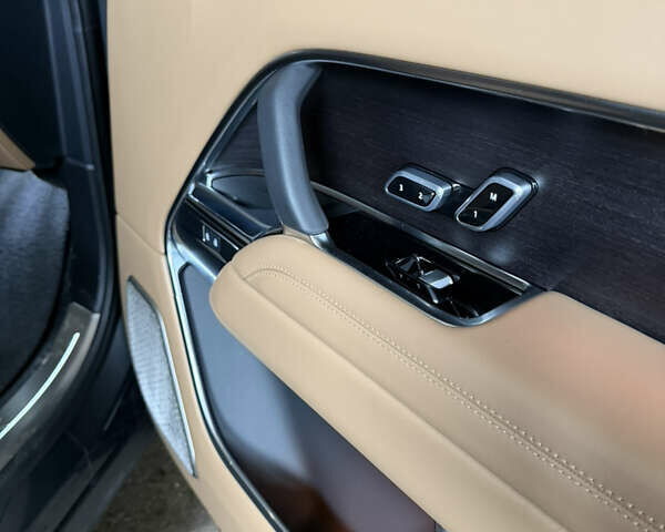 Сірий Ленд Ровер Рендж Ровер, об'ємом двигуна 3 л та пробігом 21 тис. км за 215000 $, фото 13 на Automoto.ua